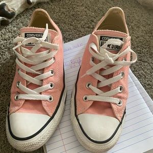 Pink converse size 6 women’s